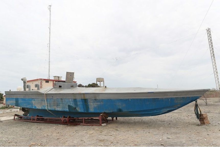 Berg 01 Peru_Narco submarine