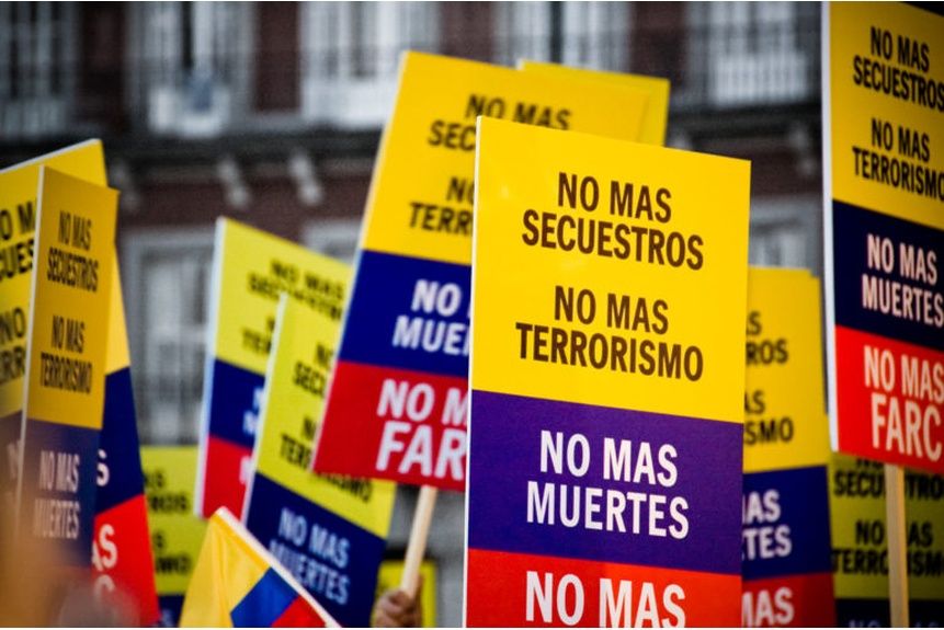 Berg 01 protest against the FARC