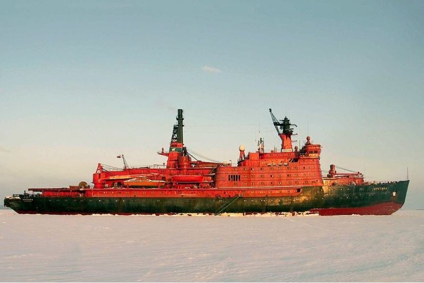 Grau 02 Russian Nuclear Icebreaker Arktika