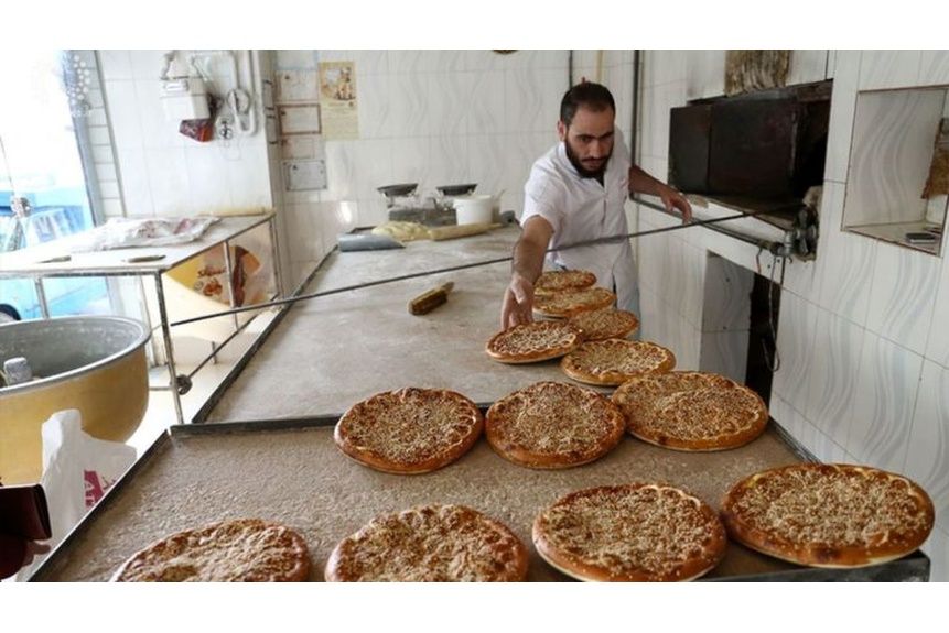 Rubin 02 Iranian government is seeking to clarify rumors surrounding bread price