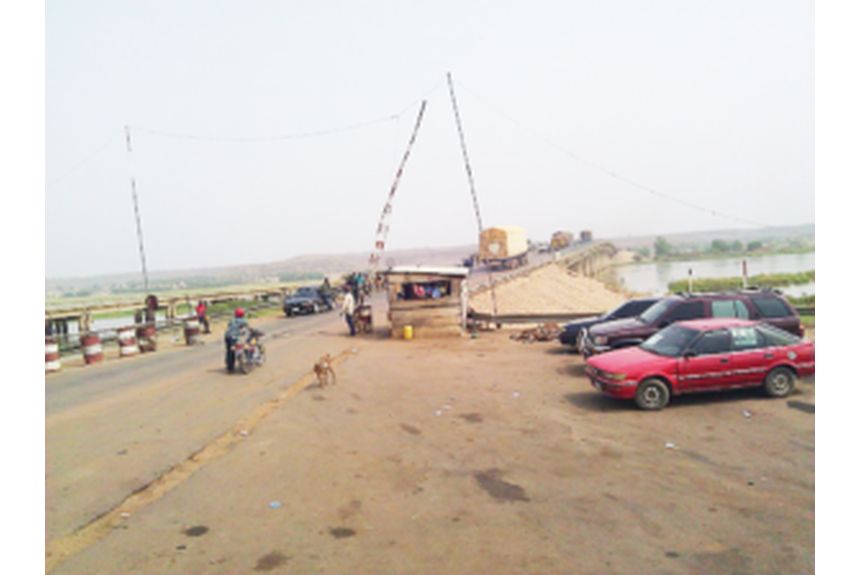 Zenn 02A Benin Niger border crossing